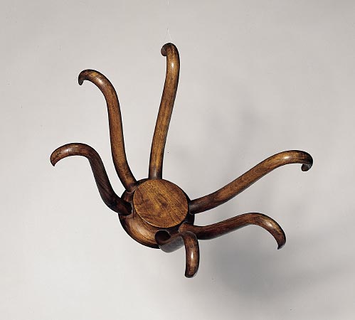 formes proche et toujours la multiplicité des formes phalliques en ronde.