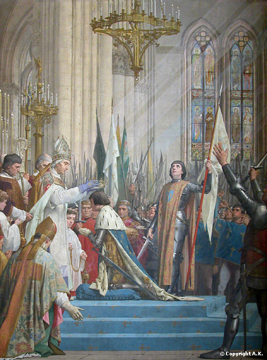 Une femmeau Panthéon, Jeanne d'Arc, récupérée par les nationalistes et cléricaux,honorée par une peinture pompière de l'oublié Lepneveu, est emblématique de l'image des seules vierges et madones admises parmi l'aéropage de mâles dominants gisants dans les cryptes du lieu et roucoulant dans les allées du pouvoir.